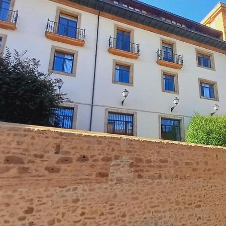 Nuevo-Casco Historico-Parking Gratuito. Apartment Oviedo Luaran gambar
